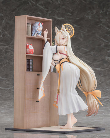 Blue Archive Kaho Memorial Lobby Ver. 1/7 Scale Figure